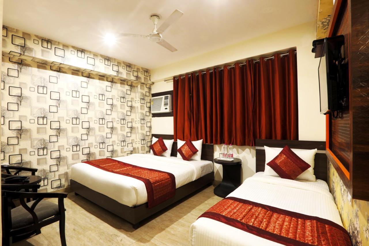 Hotel Classic Нью-Дели Экстерьер фото