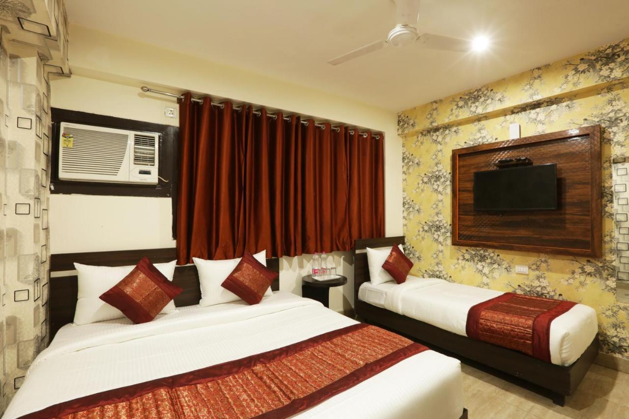 Hotel Classic Нью-Дели Экстерьер фото