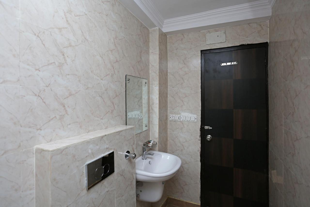 Hotel Classic Нью-Дели Экстерьер фото